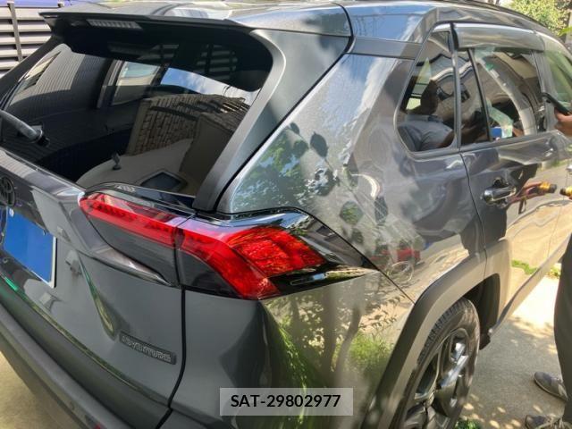 Toyota RAV4 2024-01 7980798-4
