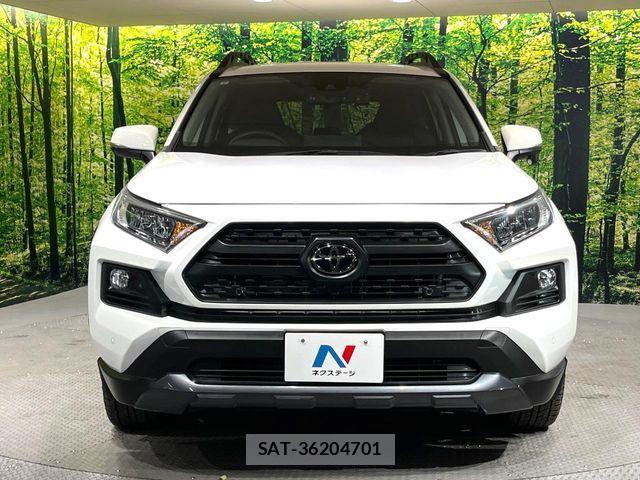 Toyota RAV4 2021-07 7980801-12