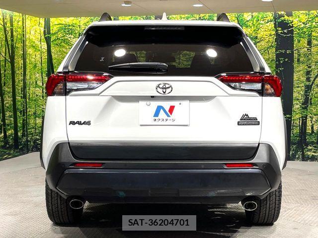 Toyota RAV4 2021-07 7980801-13