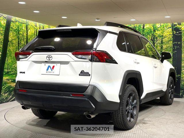 Toyota RAV4 2021-07 7980801-15