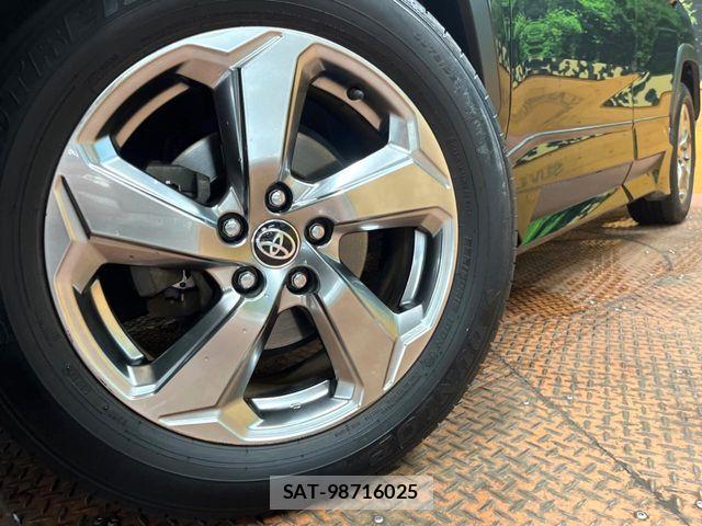 Toyota RAV4 2020-01 7980803-14