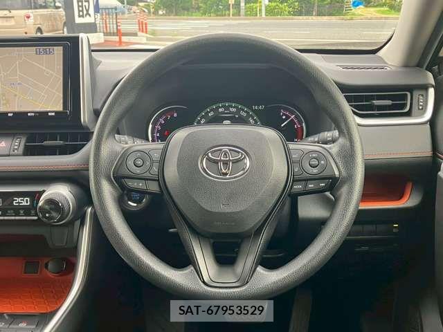 Toyota RAV4 2020-07 8037881-11