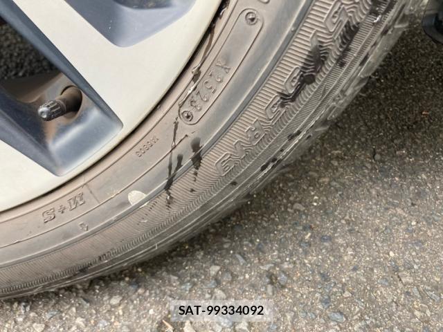 Toyota RAV4 2019-07 8037882-8
