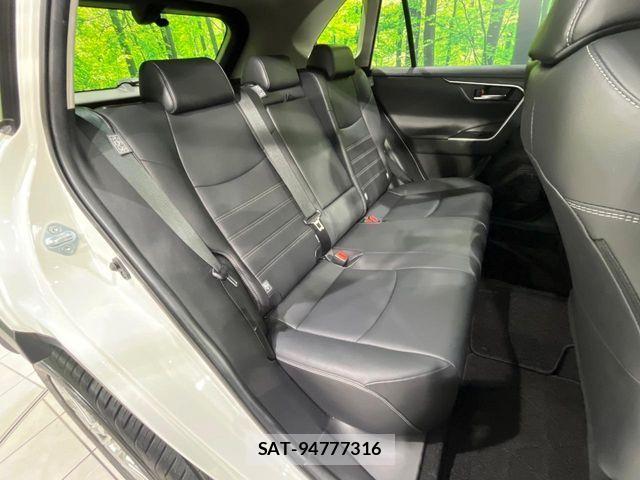 Toyota RAV4 2020-08 8037884-9