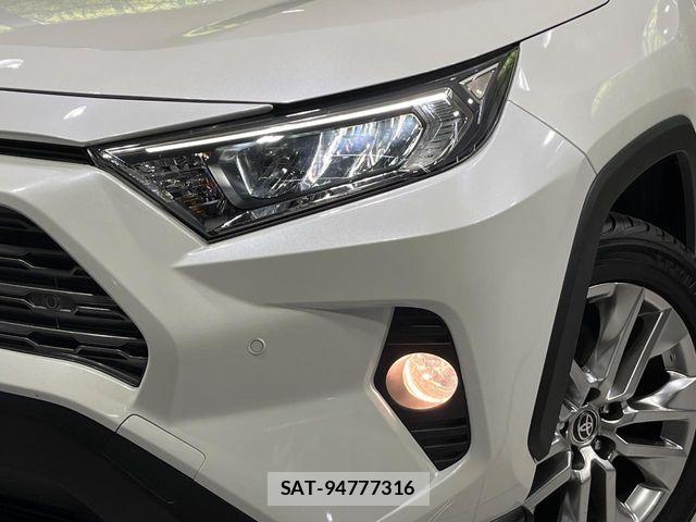 Toyota RAV4 2020-08 8037884-12