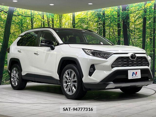 Toyota RAV4 2020-08 8037884-16