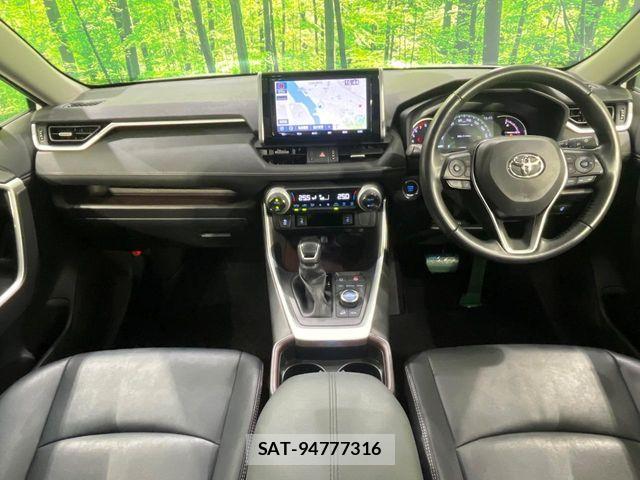 Toyota RAV4 2020-08 8037884-1