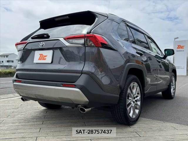 Toyota RAV4 2025-04 8037873-14