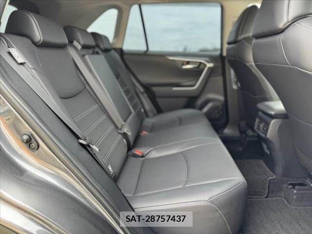 Toyota RAV4 2025-04 8037873-18