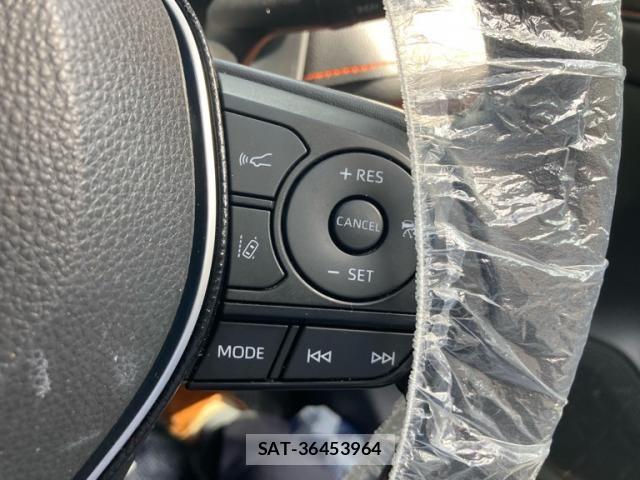 Toyota RAV4 2020-12 8037885-16