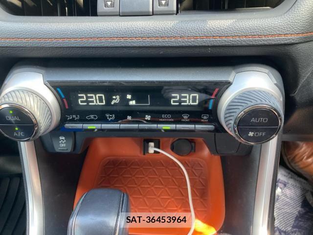 Toyota RAV4 2020-12 8037885-22