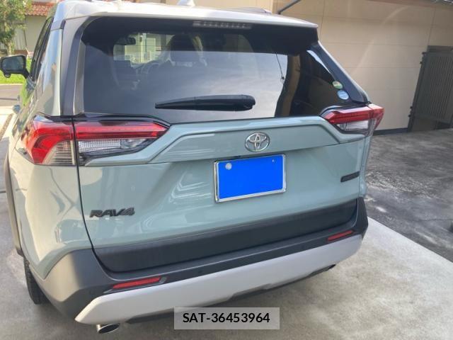 Toyota RAV4 2020-12 8037885-4