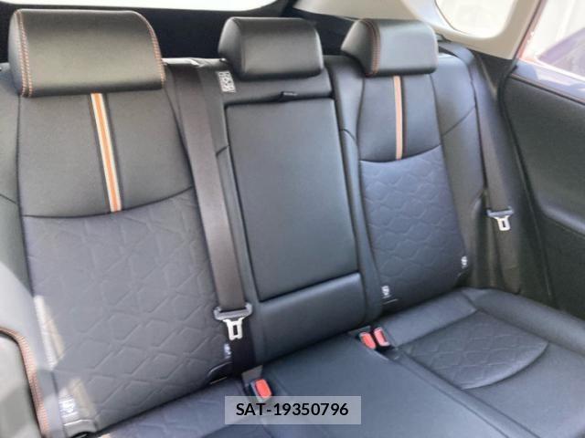 Toyota RAV4 2019-12 8037883-11