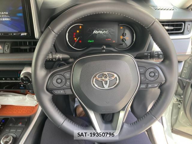 Toyota RAV4 2019-12 8037883-14