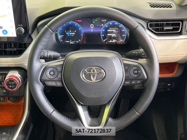 Toyota RAV4 2025-04 8037869-11