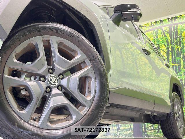 Toyota RAV4 2025-04 8037869-13