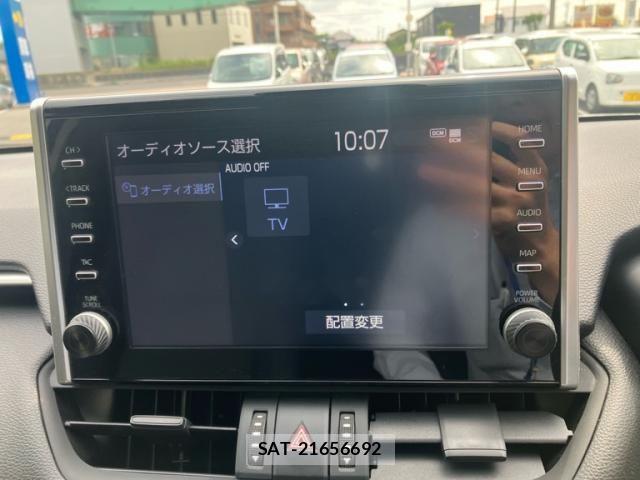 Toyota RAV4 2022-06 8037878-19