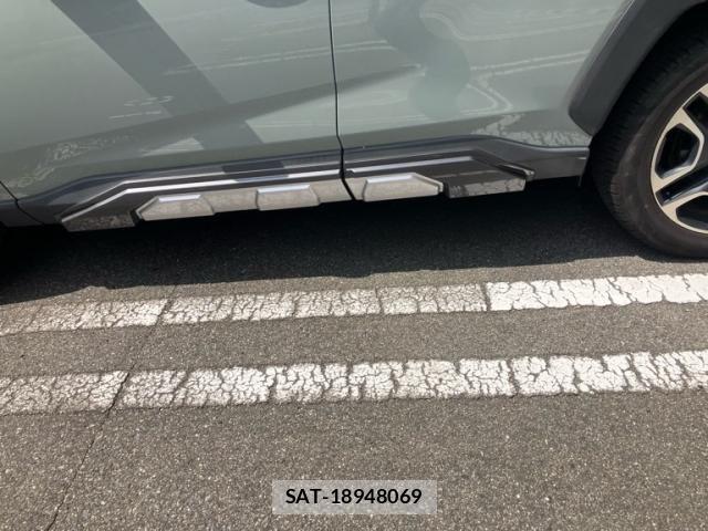 Toyota RAV4 2019-04 8037877-1