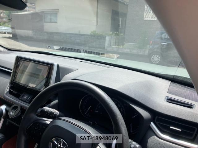 Toyota RAV4 2019-04 8037877-20