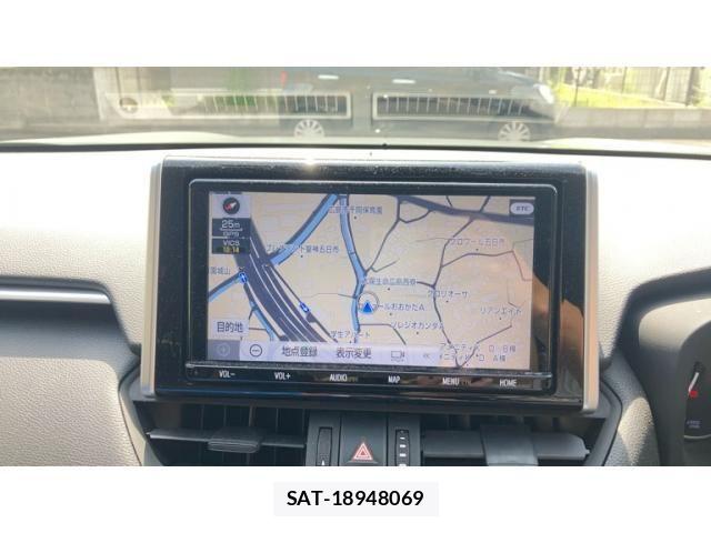 Toyota RAV4 2019-04 8037877-27