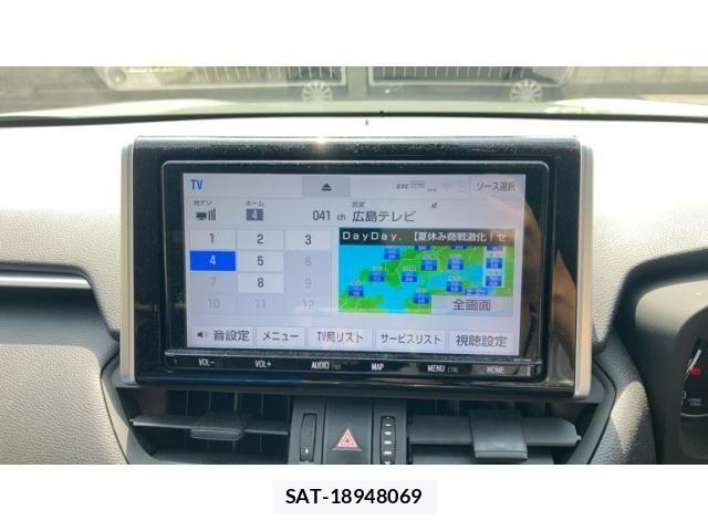 Toyota RAV4 2019-04 8037877-29