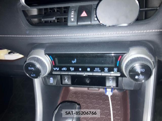 Toyota RAV4 2020-03 8037886-16
