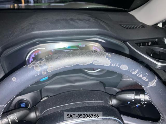 Toyota RAV4 2020-03 8037886-23