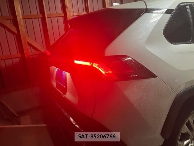 Toyota RAV4 2020-03 8037886-4