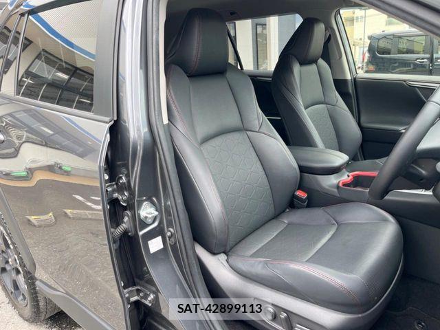 Toyota RAV4 2023-06 8037874-9
