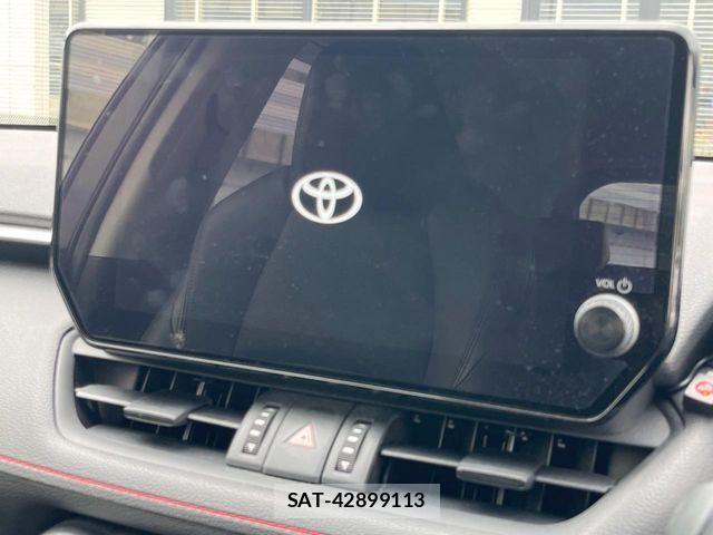 Toyota RAV4 2023-06 8037874-2