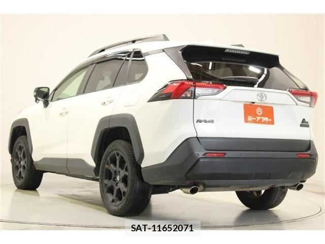 Toyota RAV4 2023-01 8037879-10