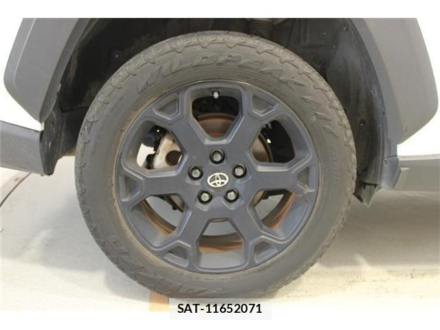 Toyota RAV4 2023-01 8037879-23