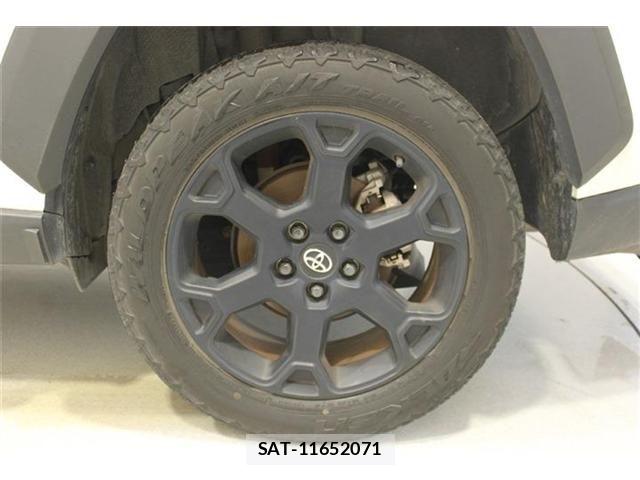 Toyota RAV4 2023-01 8037879-24