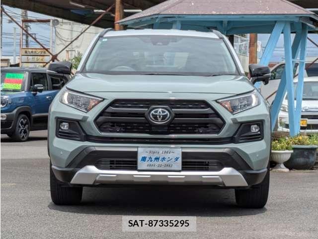 Toyota RAV4 2023-07 8037876-4
