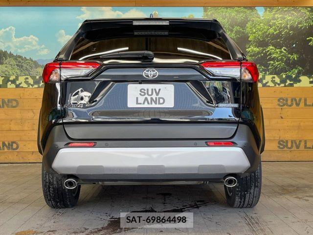 Toyota RAV4 2025-05 8037870-15