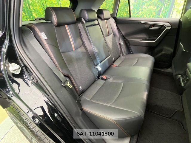 Toyota RAV4 2023-07 8037871-9