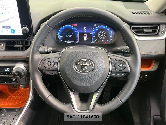 Toyota RAV4 2023-07 8037871-11