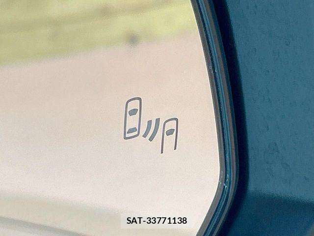 Toyota RAV4 2021-04 8075309-4