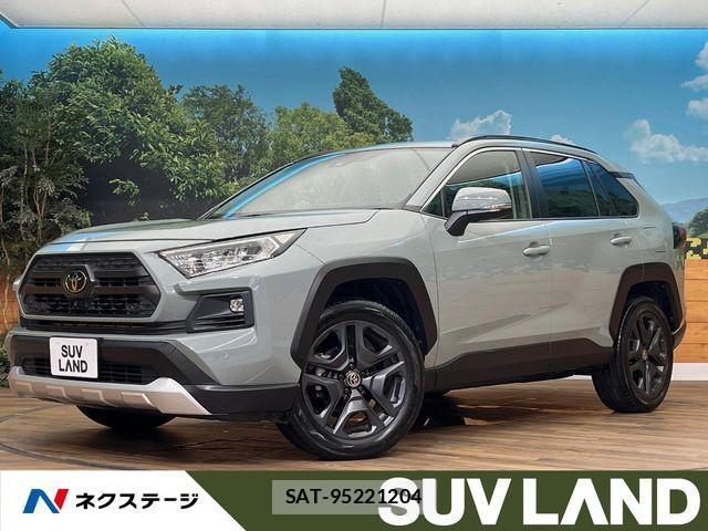Toyota RAV4 2022-04 8075312-0
