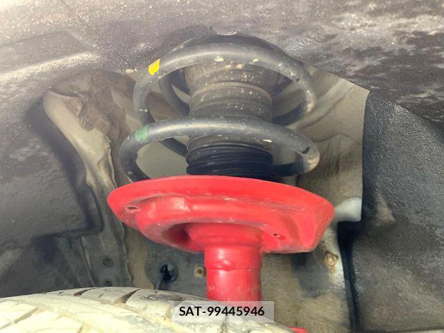 Toyota RAV4 2021-02 8075310-19