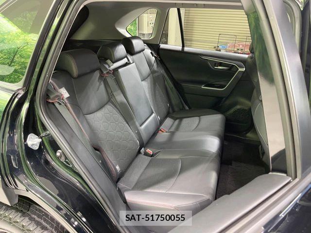 Toyota RAV4 2023-02 8075307-8