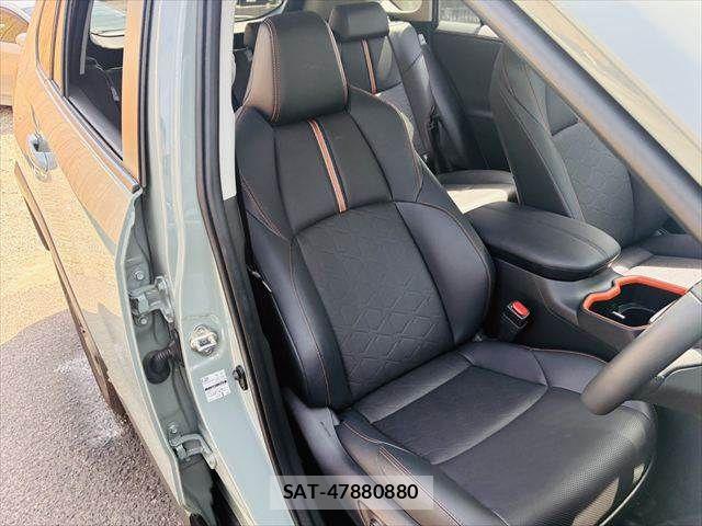 Toyota RAV4 2024-11 8075306-9