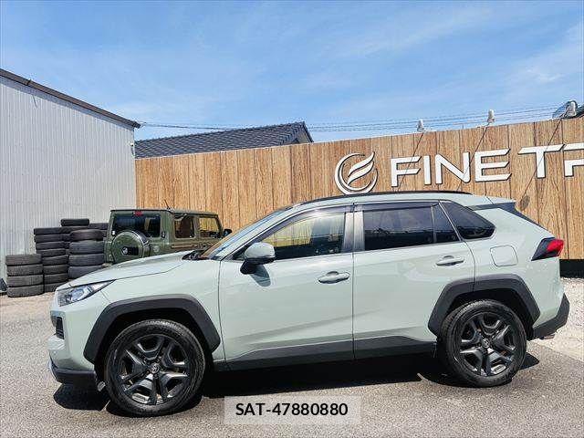 Toyota RAV4 2024-11 8075306-22