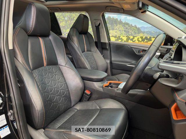 Toyota RAV4 2020-08 8075315-10