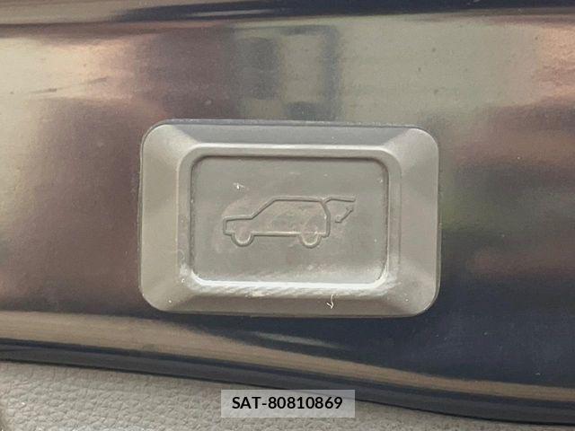 Toyota RAV4 2020-08 8075315-8