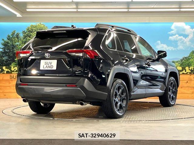 Toyota RAV4 2021-12 8075308-16