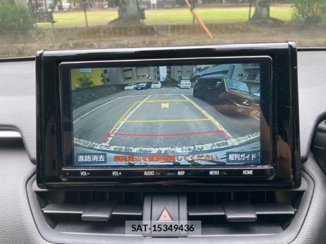 Toyota RAV4 2019-04 8075316-17
