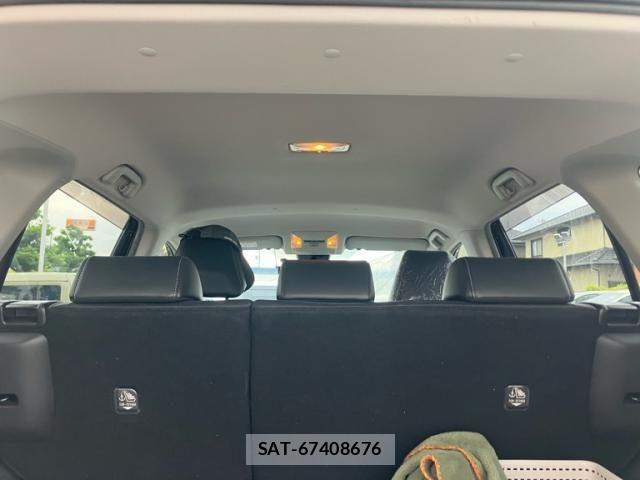 Toyota RAV4 2020-02 8075314-9