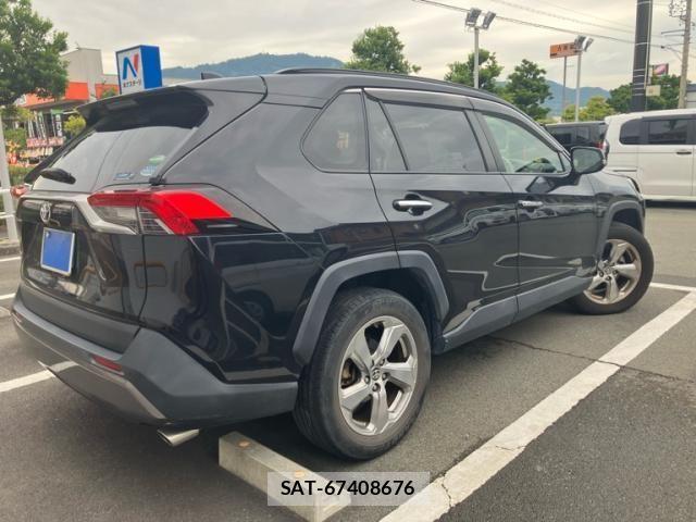 Toyota RAV4 2020-02 8075314-3