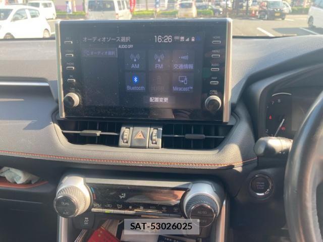 Toyota RAV4 2020-08 8075313-18